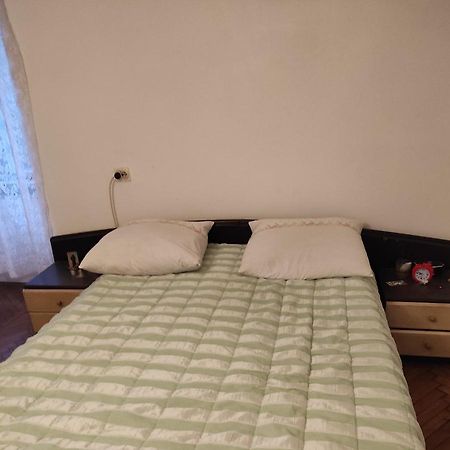 Dvosobni Stan U Centru Zagreba Apartment Exterior foto
