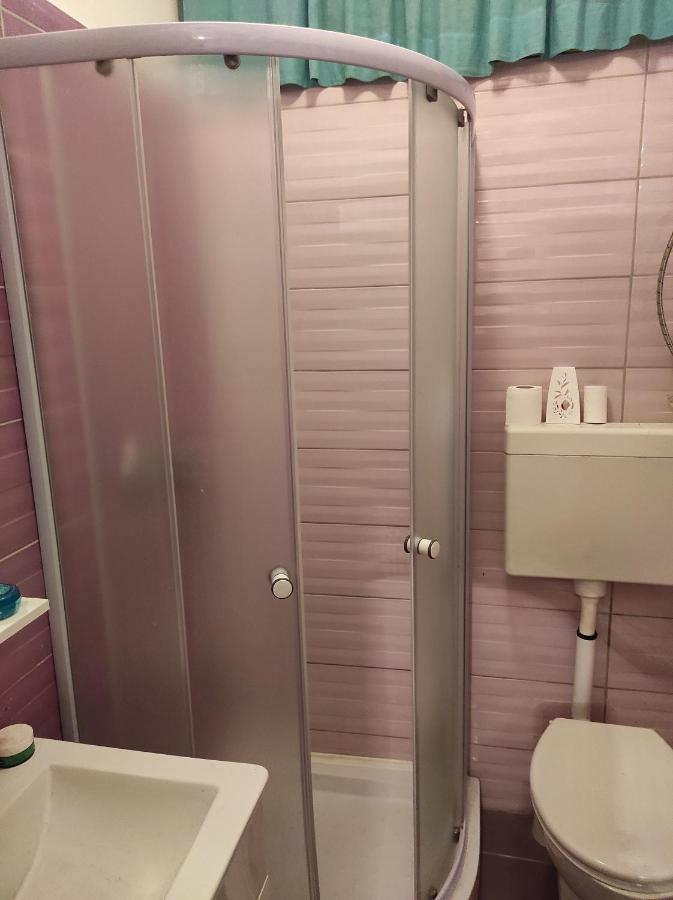 Dvosobni Stan U Centru Zagreba Apartment Exterior foto